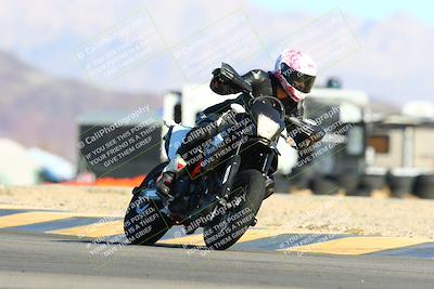 media/Jan-08-2022-SoCal Trackdays (Sat) [[1ec2777125]]/Turn 16 Set 1 (11am)/